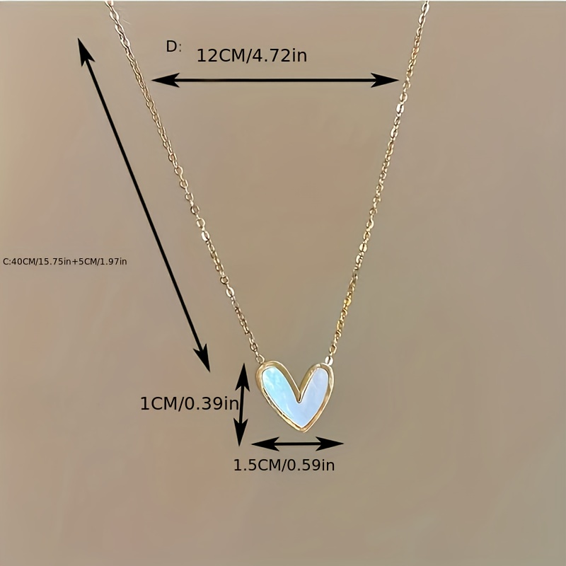 Golden Heart Pendant Necklace Female Niche Light Clavicle Chain